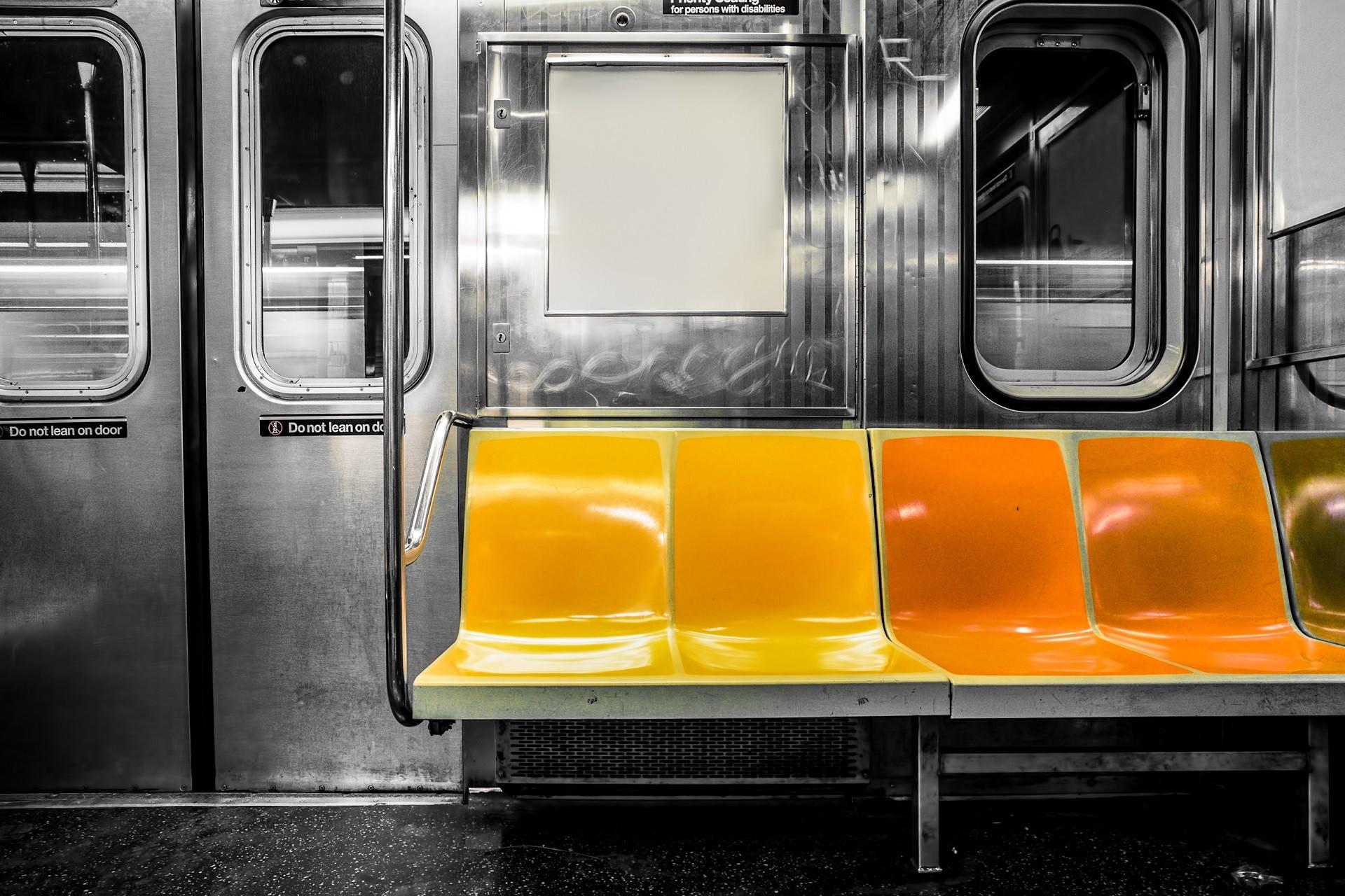 the-ultimate-guide-to-nyc-subway-etiquette-platinum-properties